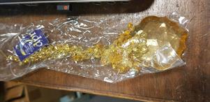 PENDAGLIO ACRILICO PERLE E GOCCIA ORO